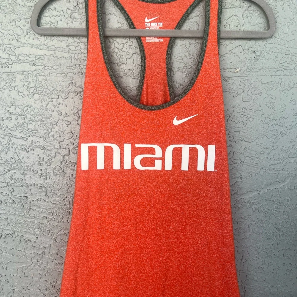 Nike Women's Orange UM Tank Top - Picture 2 of 5